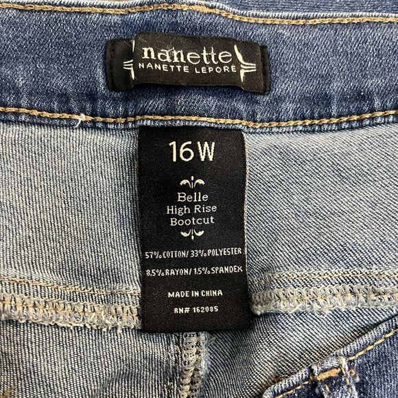 Nanette Lepore Belle High Rise Bootcut Jeans Floral Embroidery Size 16W - Picture 15 of 15